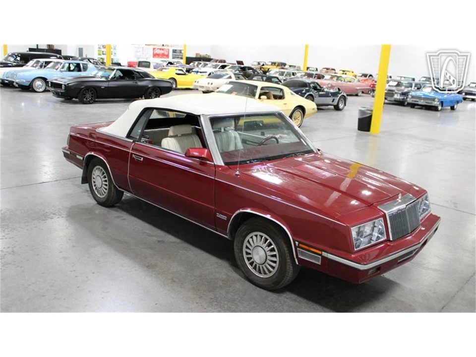 1985 Chrysler LeBaron - Image 12 of 31