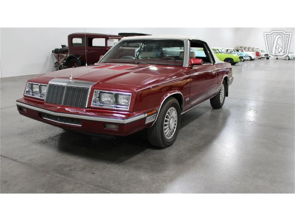 1985 Chrysler LeBaron - Image 14 of 31