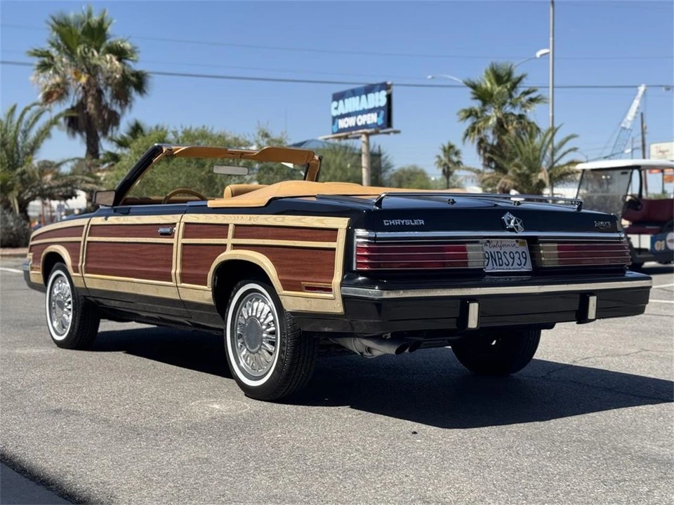 1985 Chrysler LeBaron - Image 7 of 31
