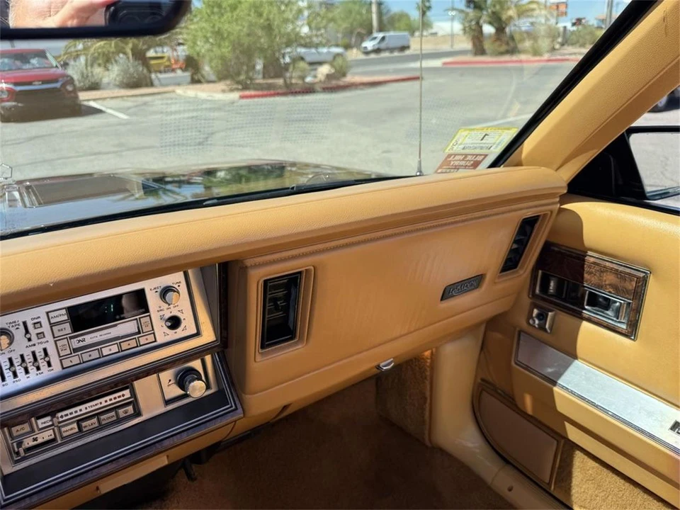 1985 Chrysler LeBaron - Image 31 of 31