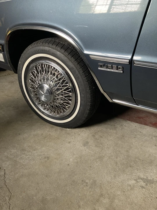 1985 Chrysler LeBaron - Image 18 of 18