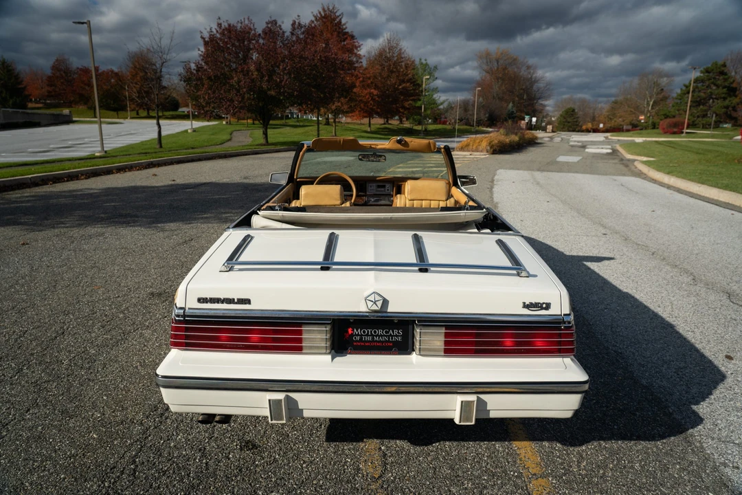 1985 Chrysler LeBaron - Image 9 of 31