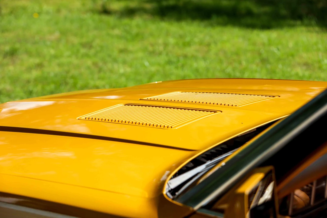 1985 Chrysler LeBaron - Image 20 of 31