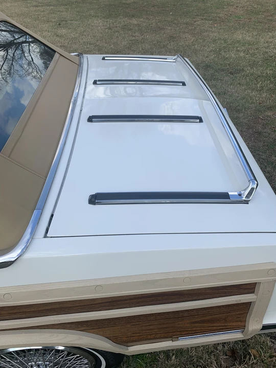1985 Chrysler LeBaron - Image 30 of 31