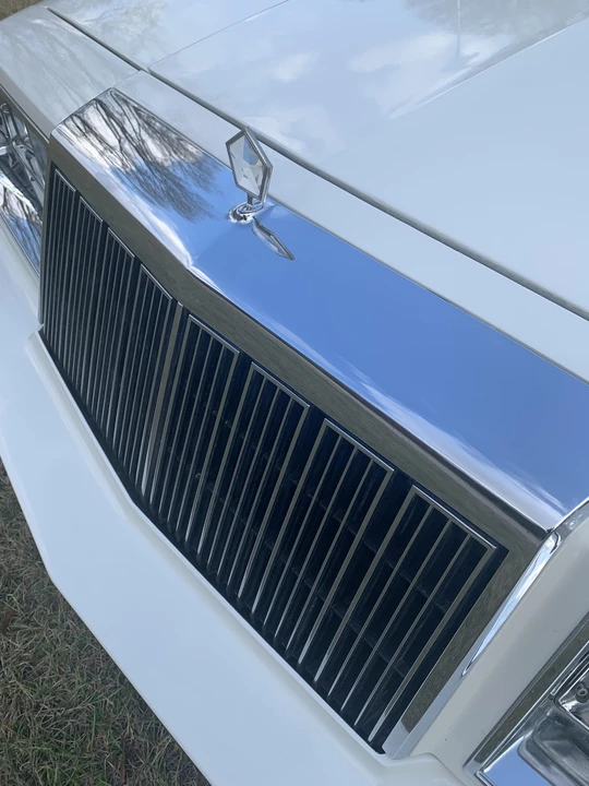 1985 Chrysler LeBaron - Image 26 of 31