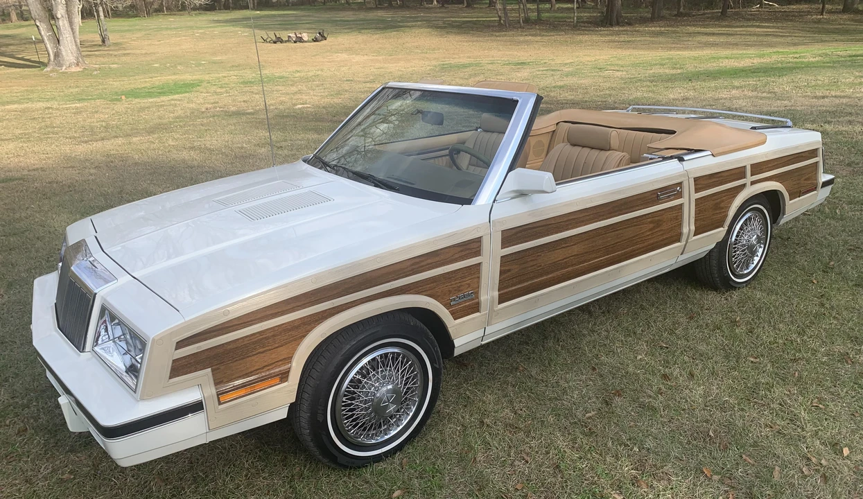 1985 Chrysler LeBaron - Image 7 of 31