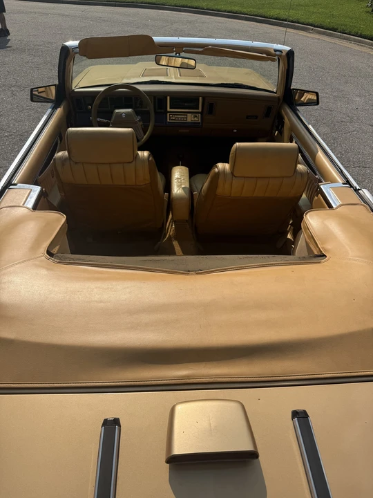1985 Chrysler K-Car - Image 18 of 31