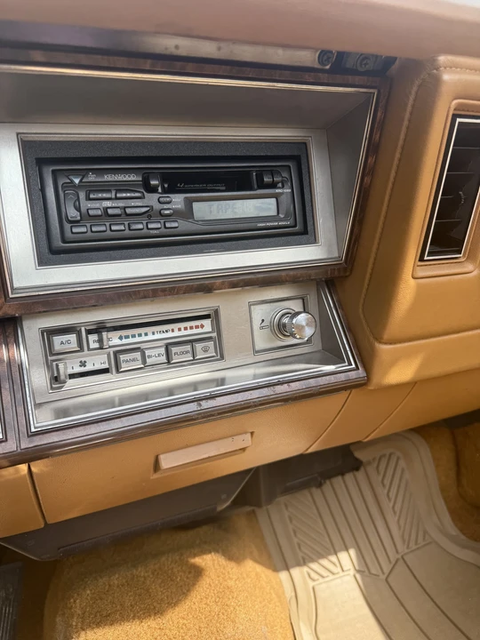 1985 Chrysler K-Car - Image 23 of 31