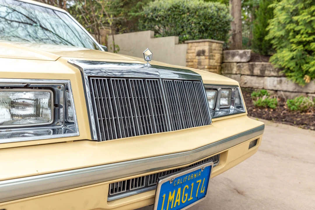 1985 Chrysler K-Car - Image 19 of 31