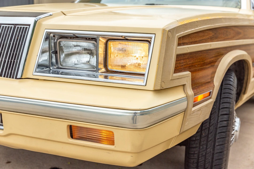 1985 Chrysler K-Car - Image 21 of 31