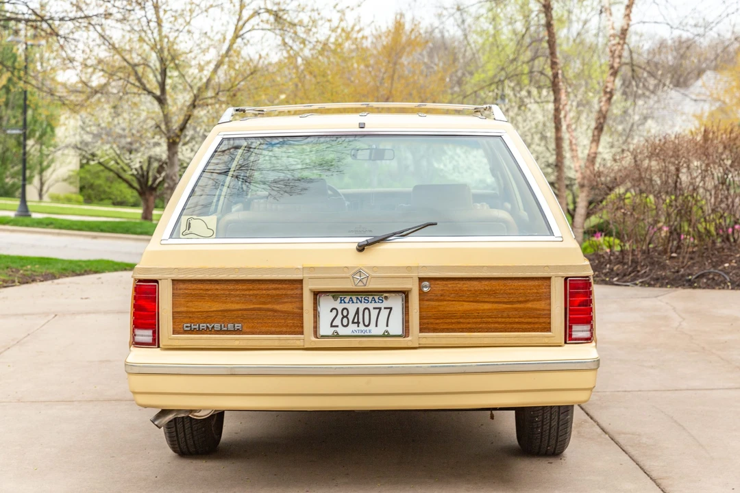1985 Chrysler K-Car - Image 8 of 31