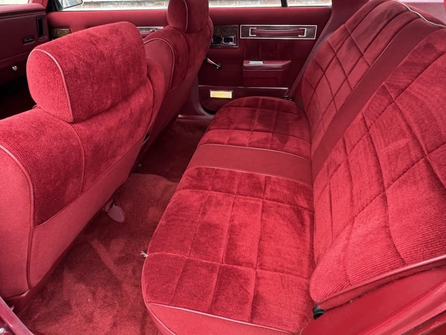 1985 Chrysler LeBaron - Image 8 of 13