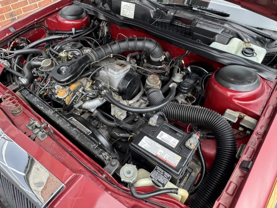 1985 Chrysler LeBaron - Image 12 of 13