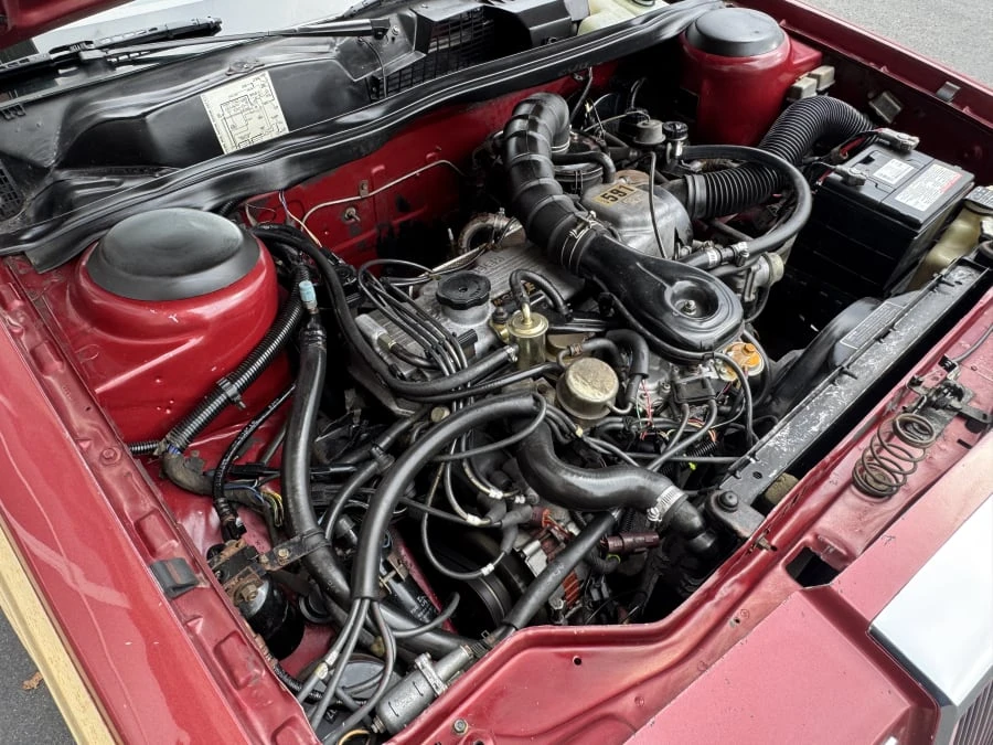 1985 Chrysler LeBaron - Image 13 of 13