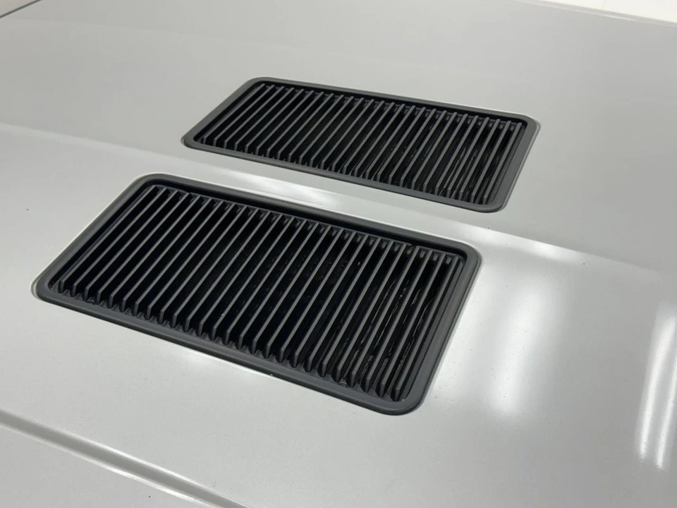 1985 Chrysler LeBaron - Image 16 of 31