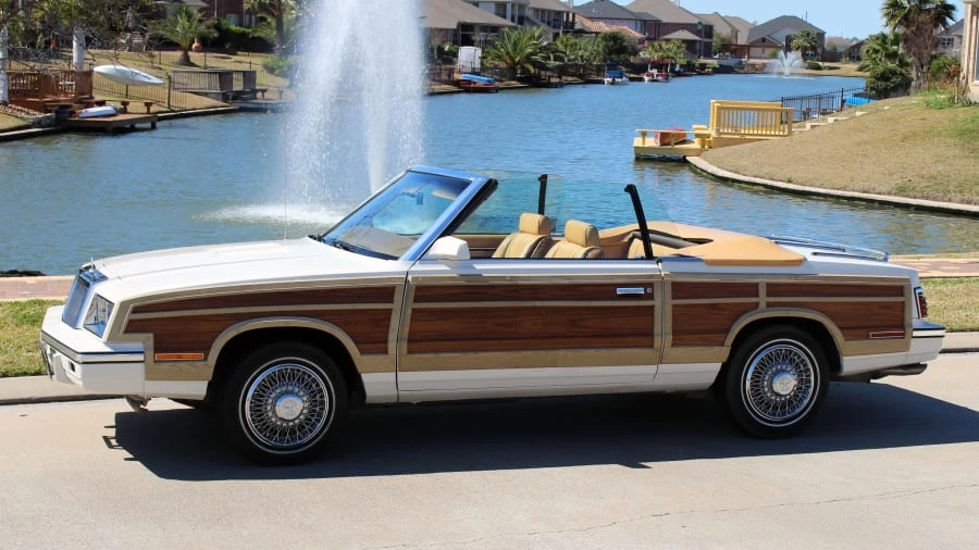 1985 Chrysler LeBaron - Image 2 of 9