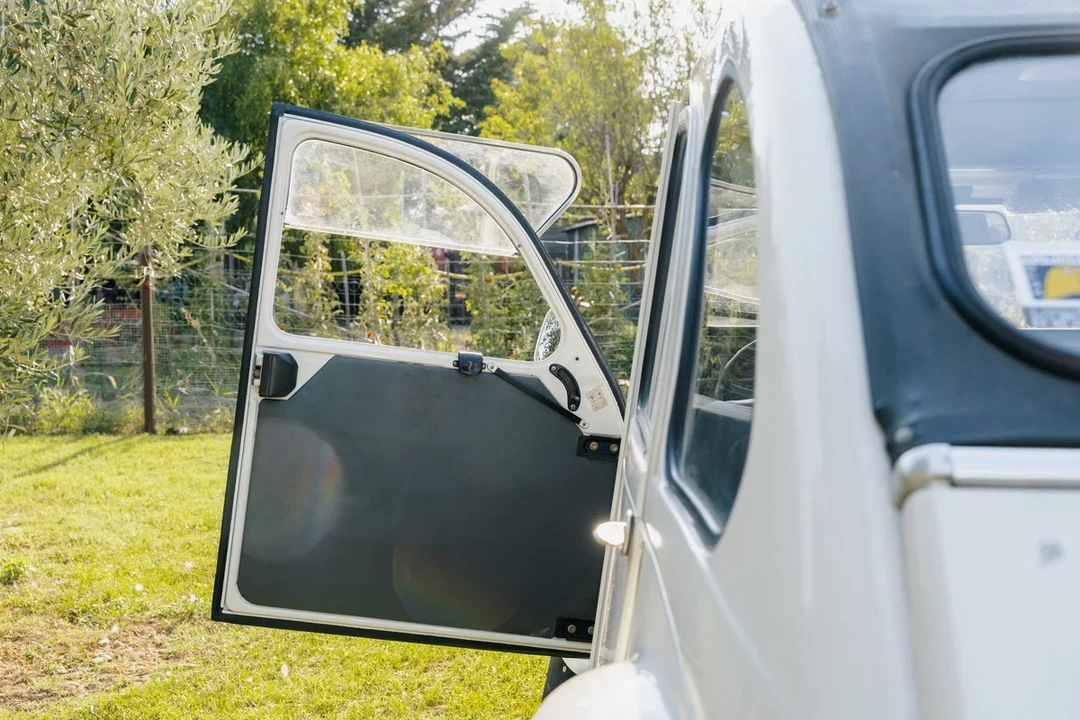 1985 Citroen 2CV - Image 29 of 30