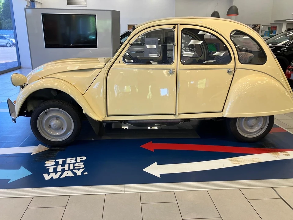 1985 Citroen 2CV - Image 13 of 30