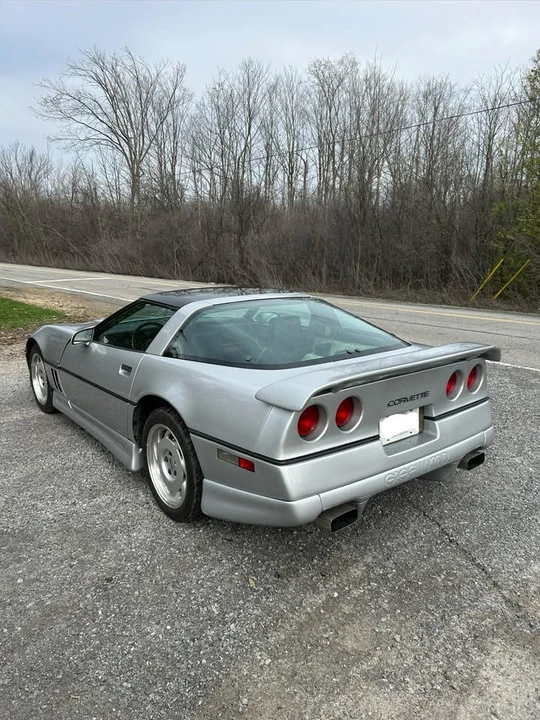 1985 Chevrolet Corvette C4 - Image 9 of 10