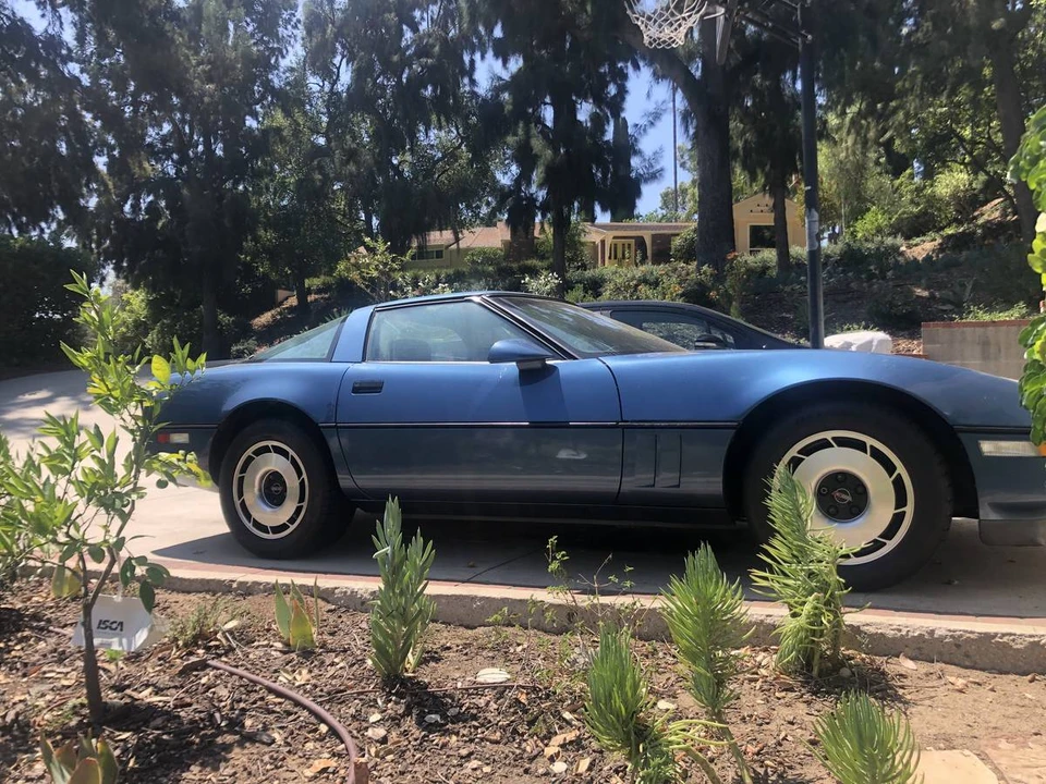 1985 Chevrolet Corvette C4 - Image 2 of 6