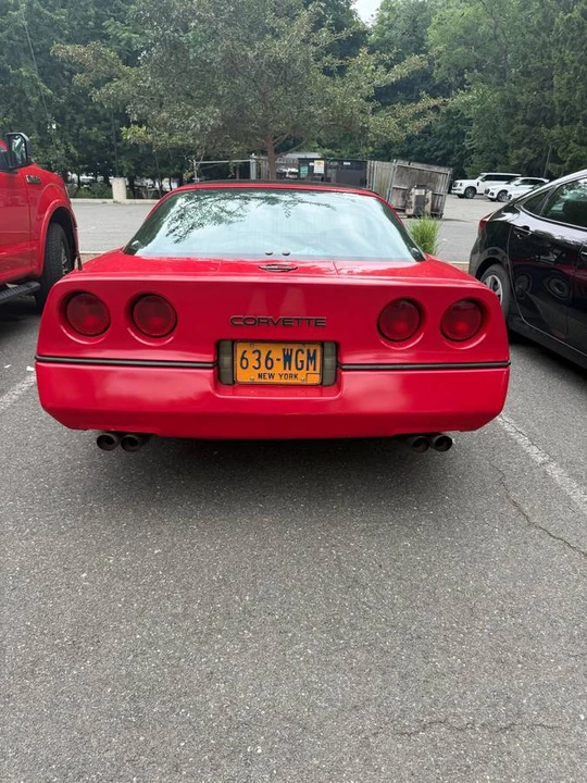 1985 Chevrolet Corvette C4 - Image 4 of 20