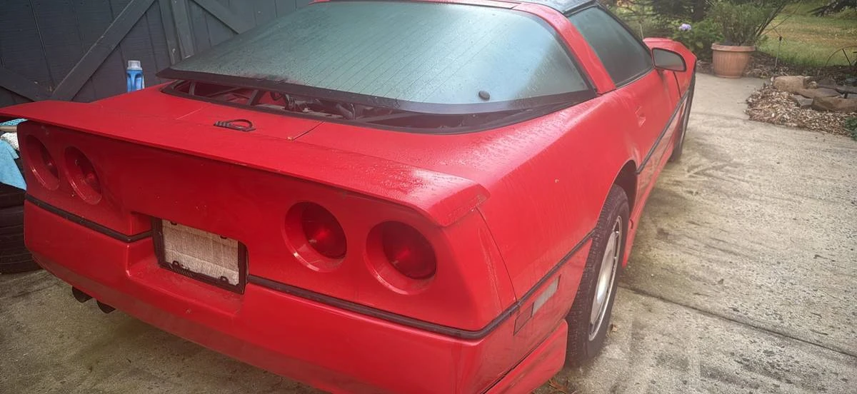 1985 Chevrolet Corvette C4 - Image 3 of 11