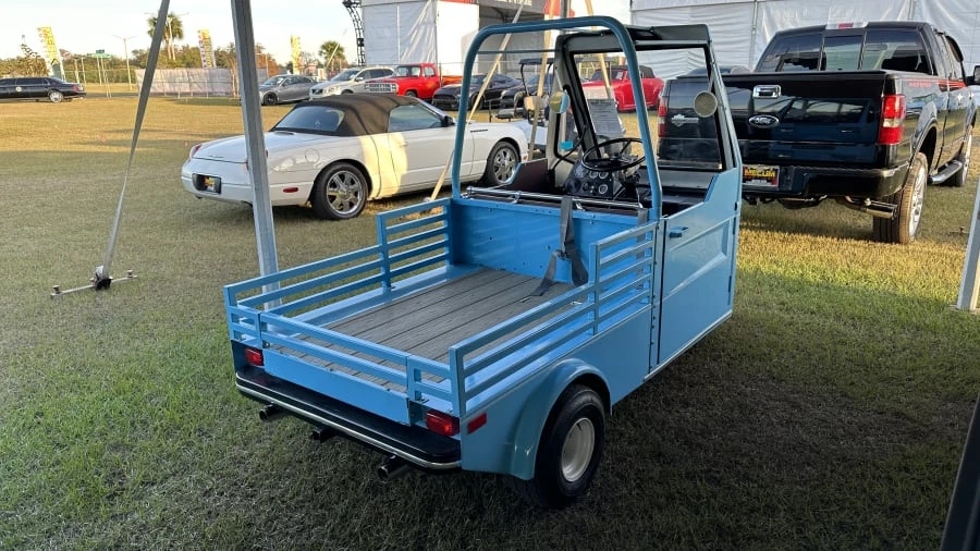 1985 Cushman - Image 2 of 5