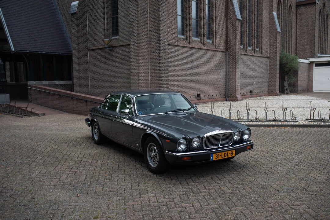 1985 Daimler - Image 9 of 31