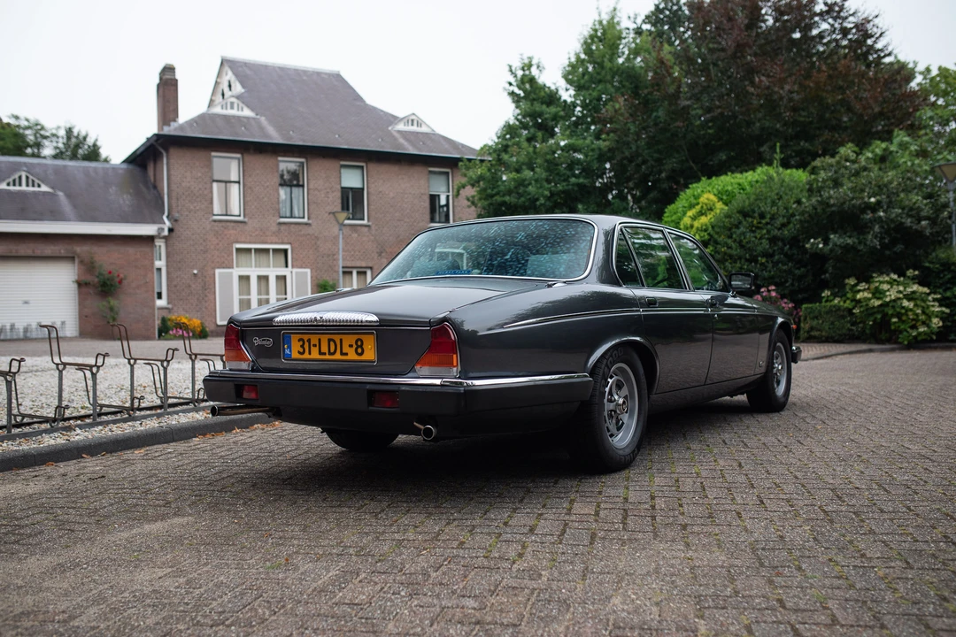 1985 Daimler - Image 11 of 31