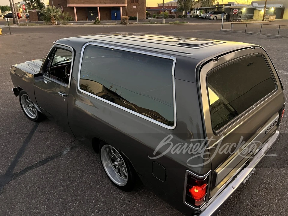 1985 Dodge Ramcharger - Image 2 of 5