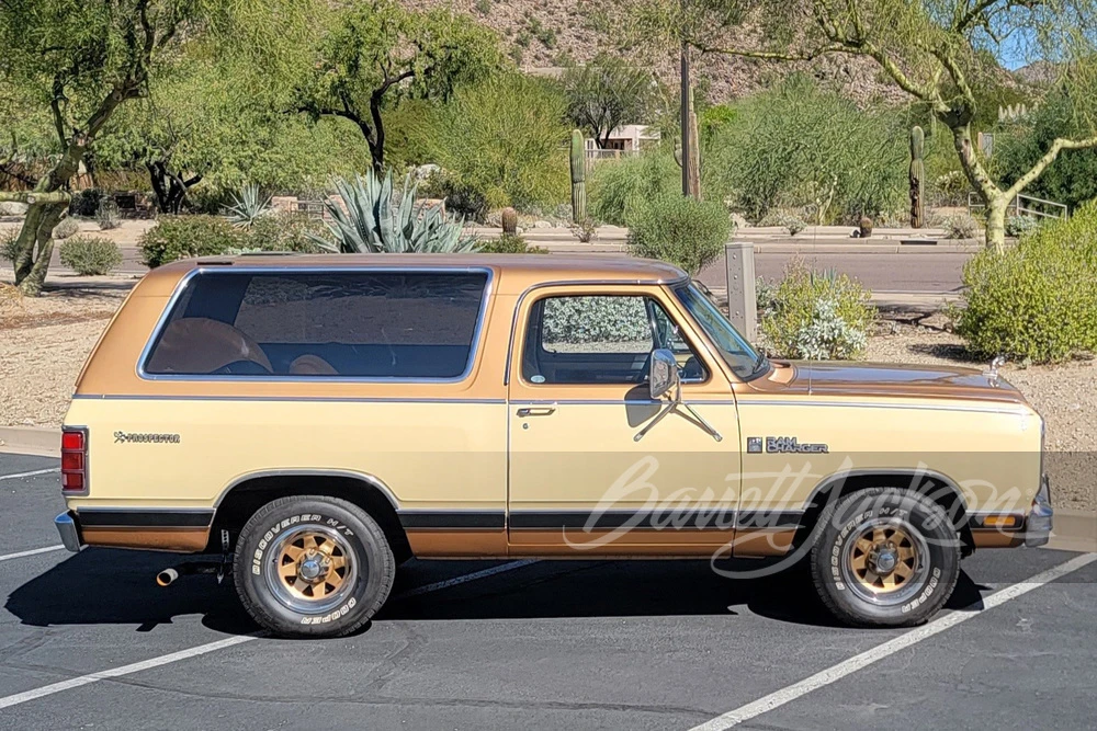 1985 Dodge Ramcharger - Image 10 of 10