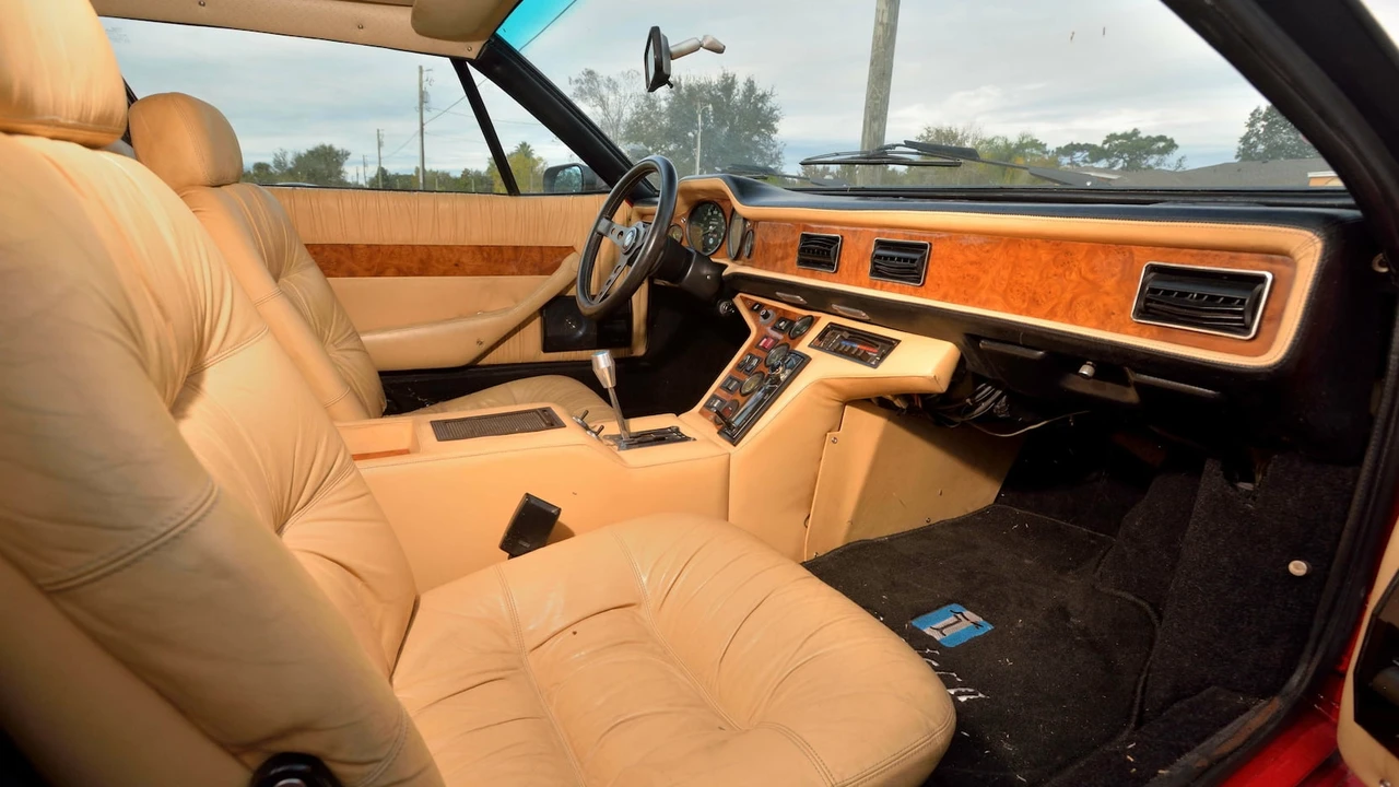 1985 DeTomaso Pantera - Image 5 of 31
