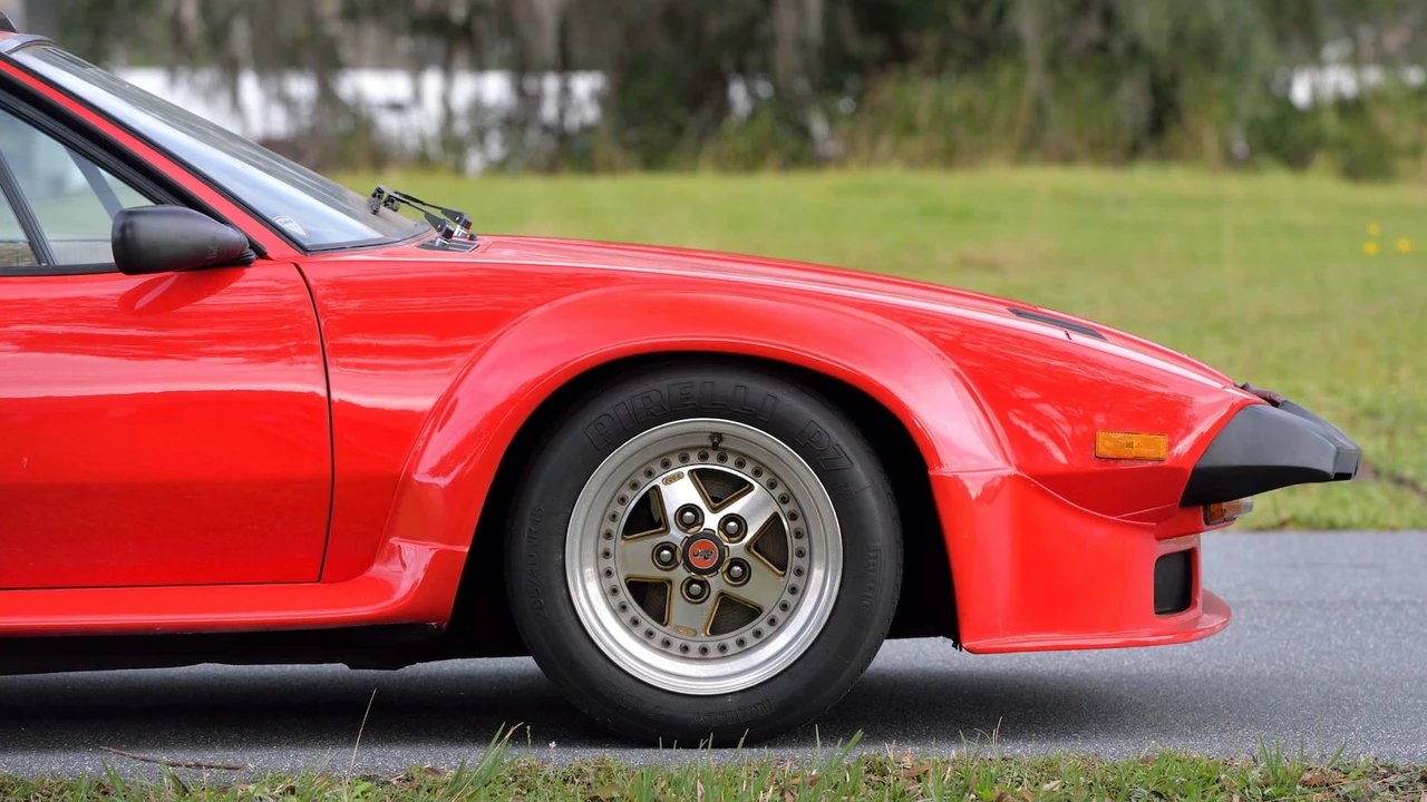 1985 DeTomaso Pantera - Image 19 of 31