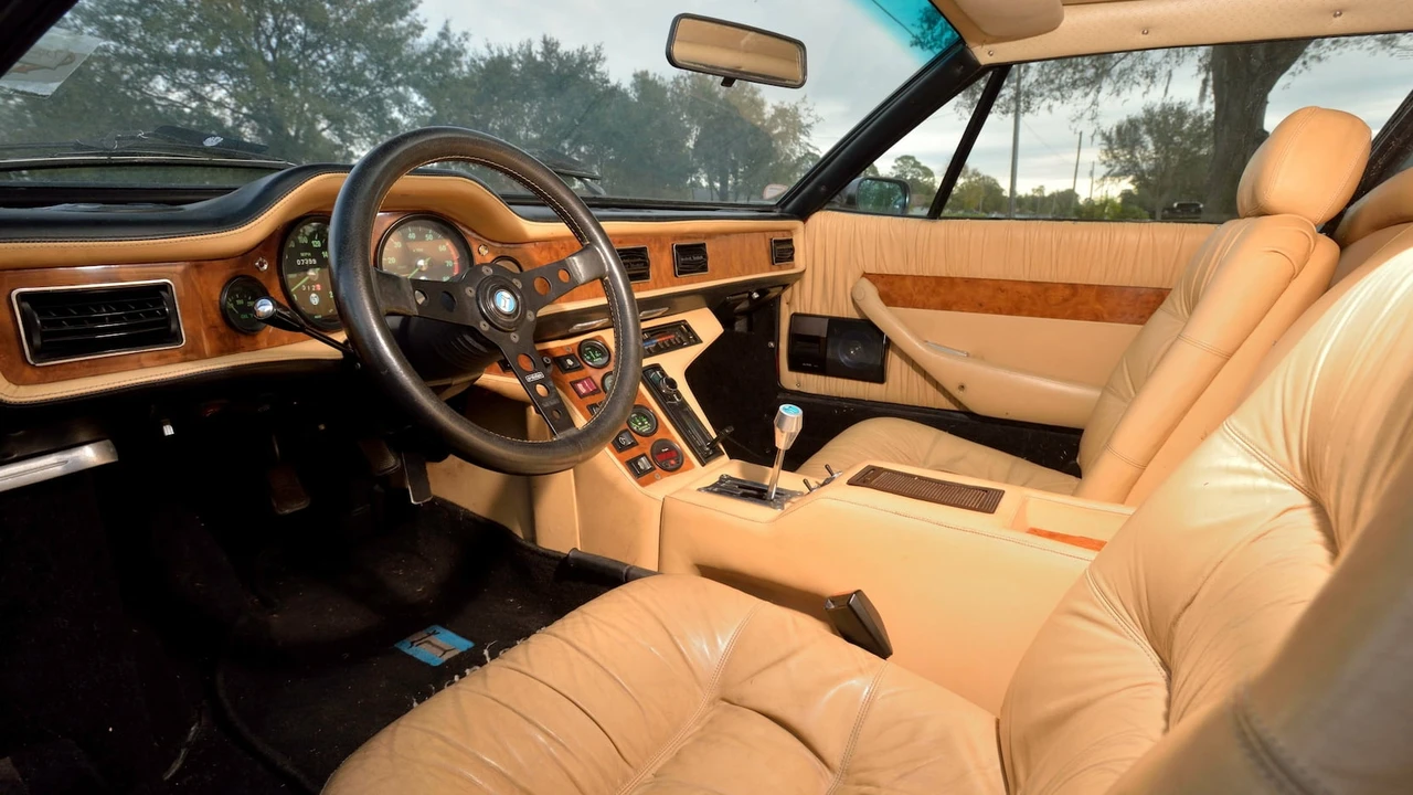 1985 DeTomaso Pantera - Image 22 of 31