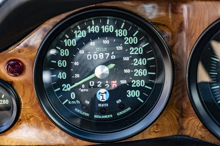 1985 DeTomaso Pantera - Image 27 of 31