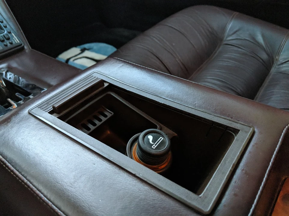 1985 DeTomaso Pantera - Image 28 of 31