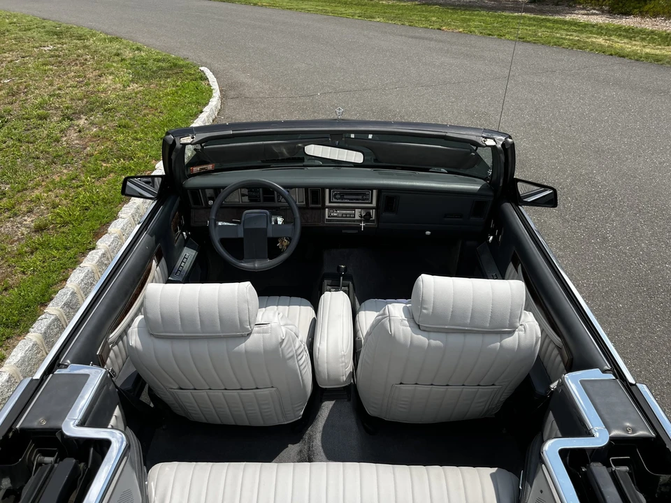 1985 Chrysler K-Car - Image 29 of 31