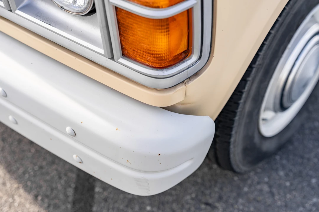 1985 Dodge Ram Van - Image 17 of 31