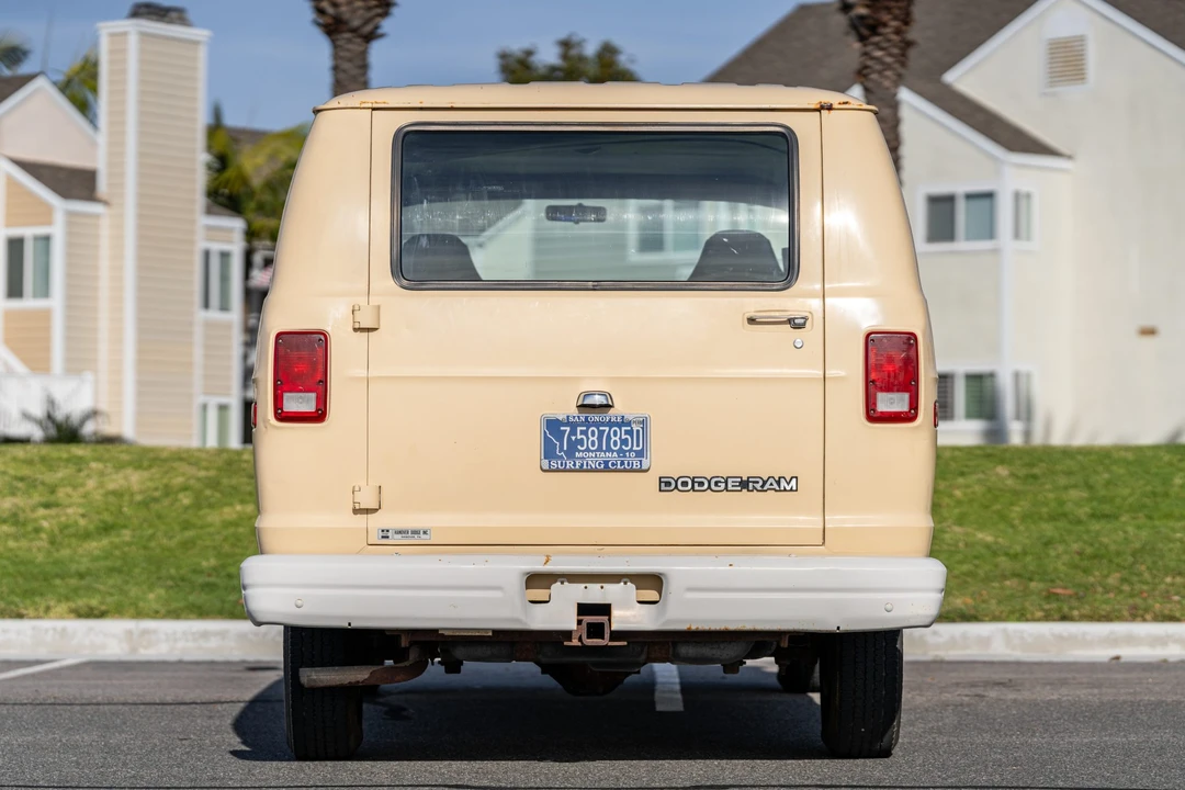 1985 Dodge Ram Van - Image 7 of 31