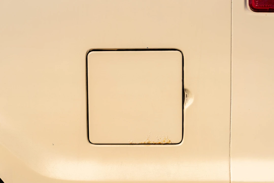 1985 Dodge Ram Van - Image 31 of 31