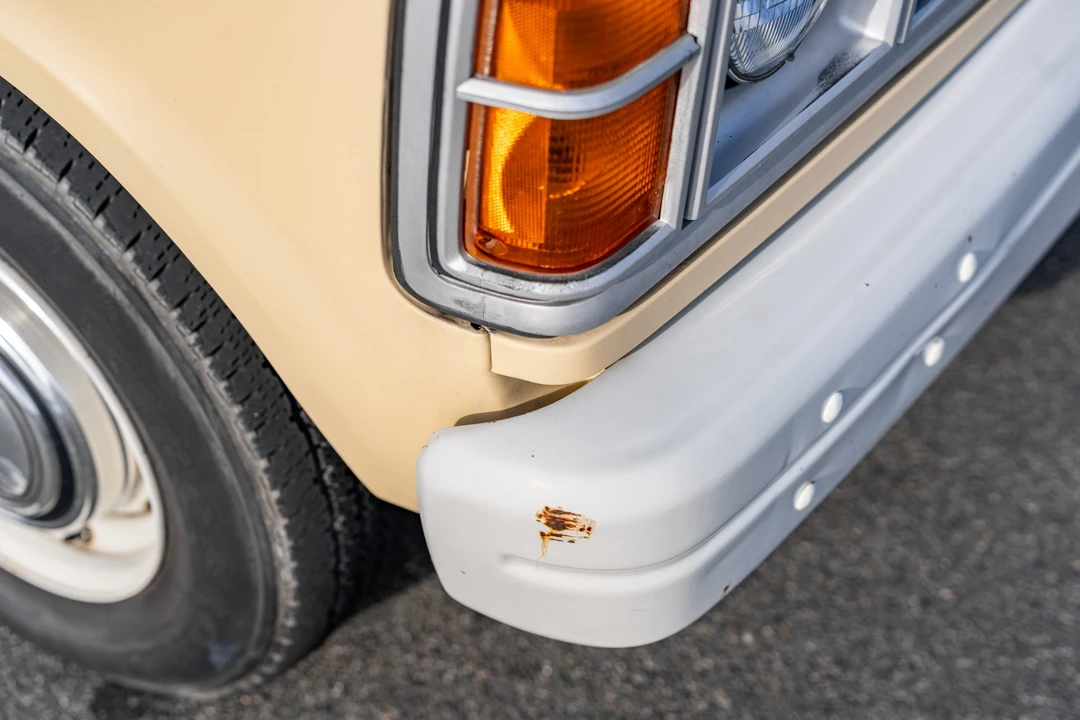 1985 Dodge Ram Van - Image 16 of 31