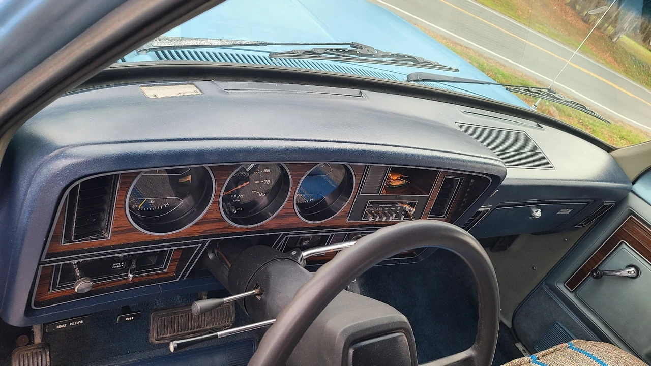 1985 Dodge D Series - Image 15 of 24