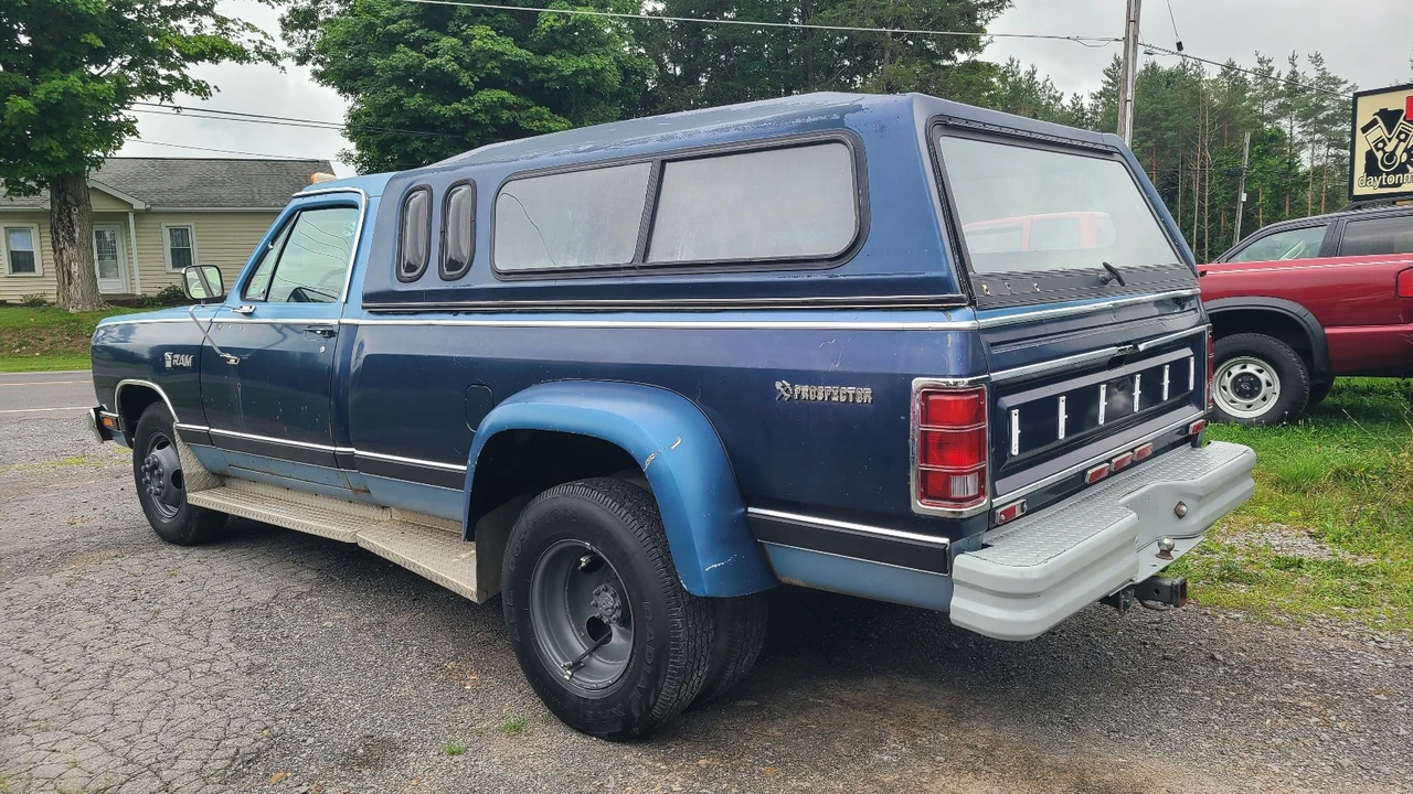 1985 Dodge D Series - Image 6 of 24