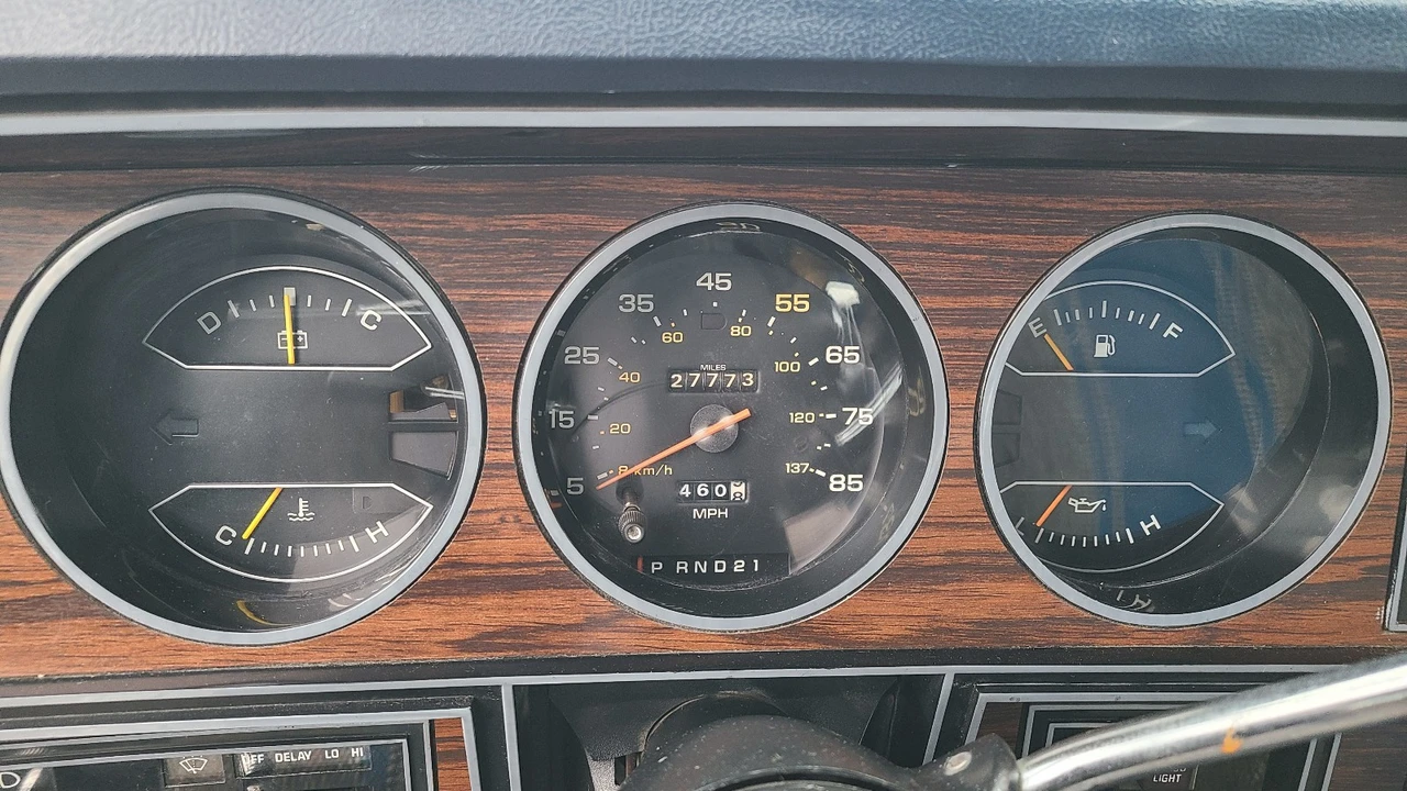 1985 Dodge D Series - Image 12 of 24