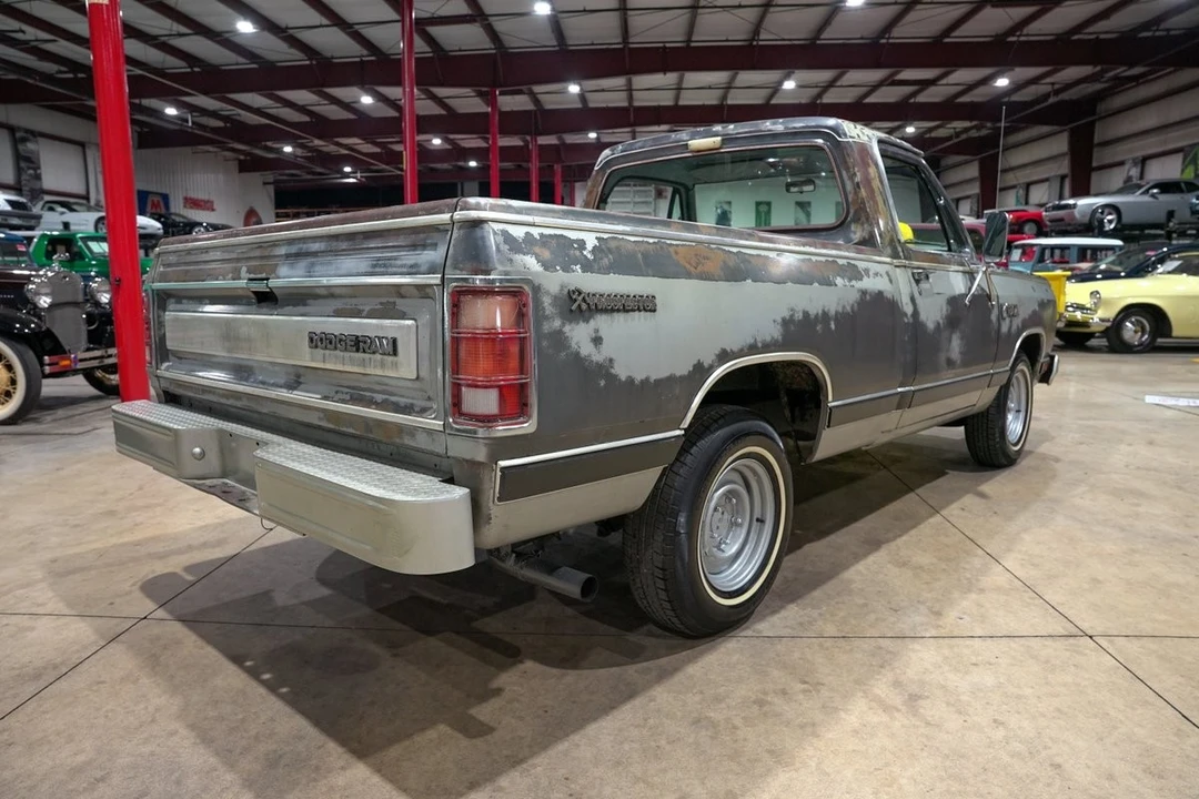 1985 Dodge D Series - Image 8 of 31