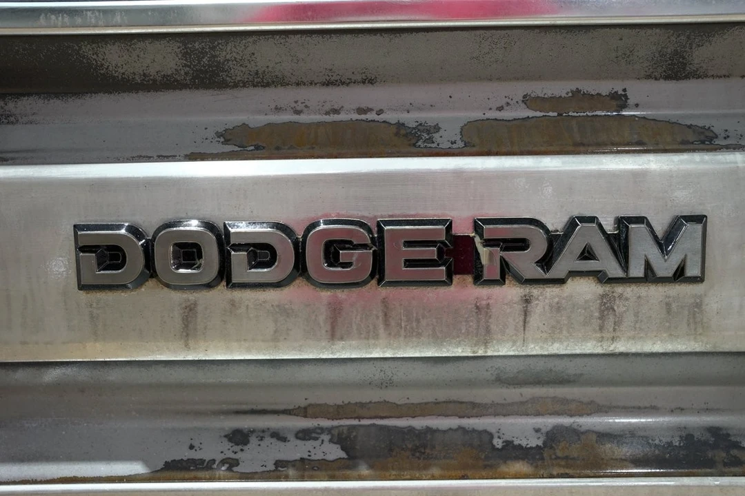 1985 Dodge D Series - Image 26 of 31
