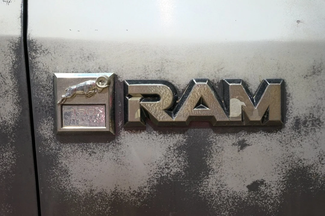 1985 Dodge D Series - Image 28 of 31