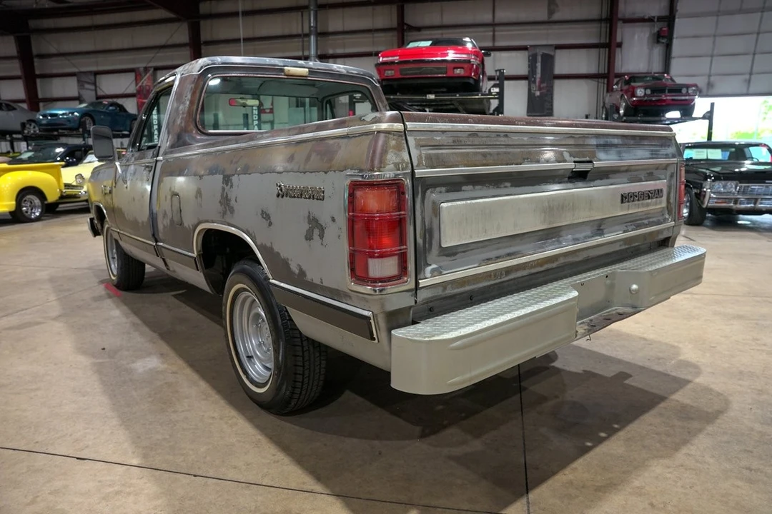 1985 Dodge D Series - Image 6 of 31