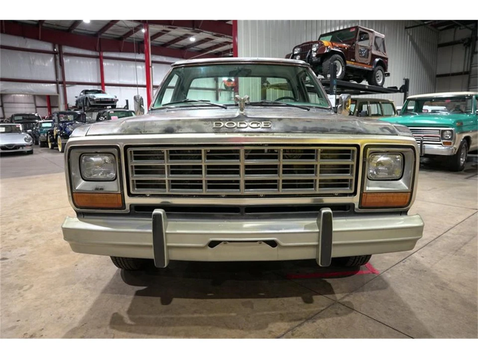 1985 Dodge D Series - Image 13 of 31