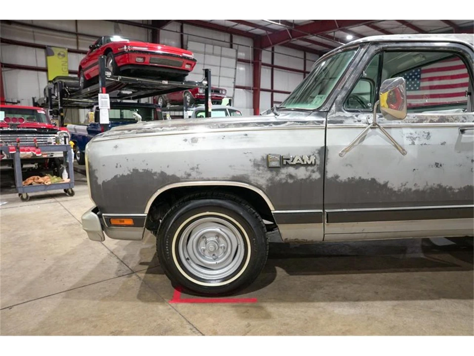 1985 Dodge D Series - Image 3 of 31